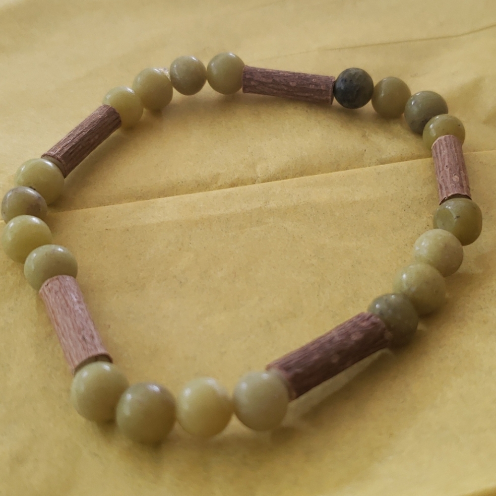 New jade healing bracelet